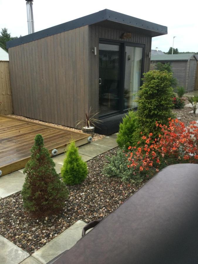 The Bothy & Hot Tub! Inverness Exterior foto